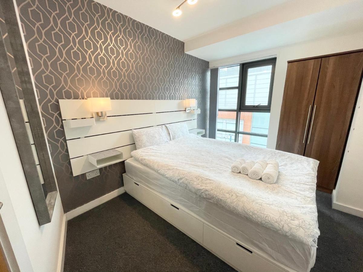 The Works-Fresh 2Bed In Centre, Opposite Arndale. Apartment แมนเชสเตอร์ ภายนอก รูปภาพ
